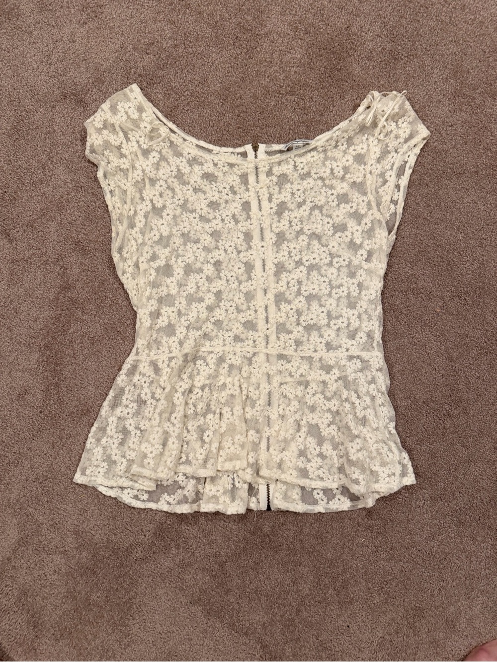 American Eagle White Embroidered Floral Lace Peplum Top Size Large